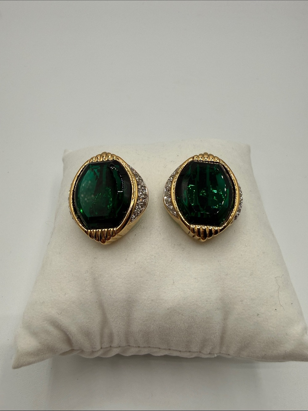 Nina Ricci Vintage 1990’s Gold tone with Green Rhinestone clip Earrings